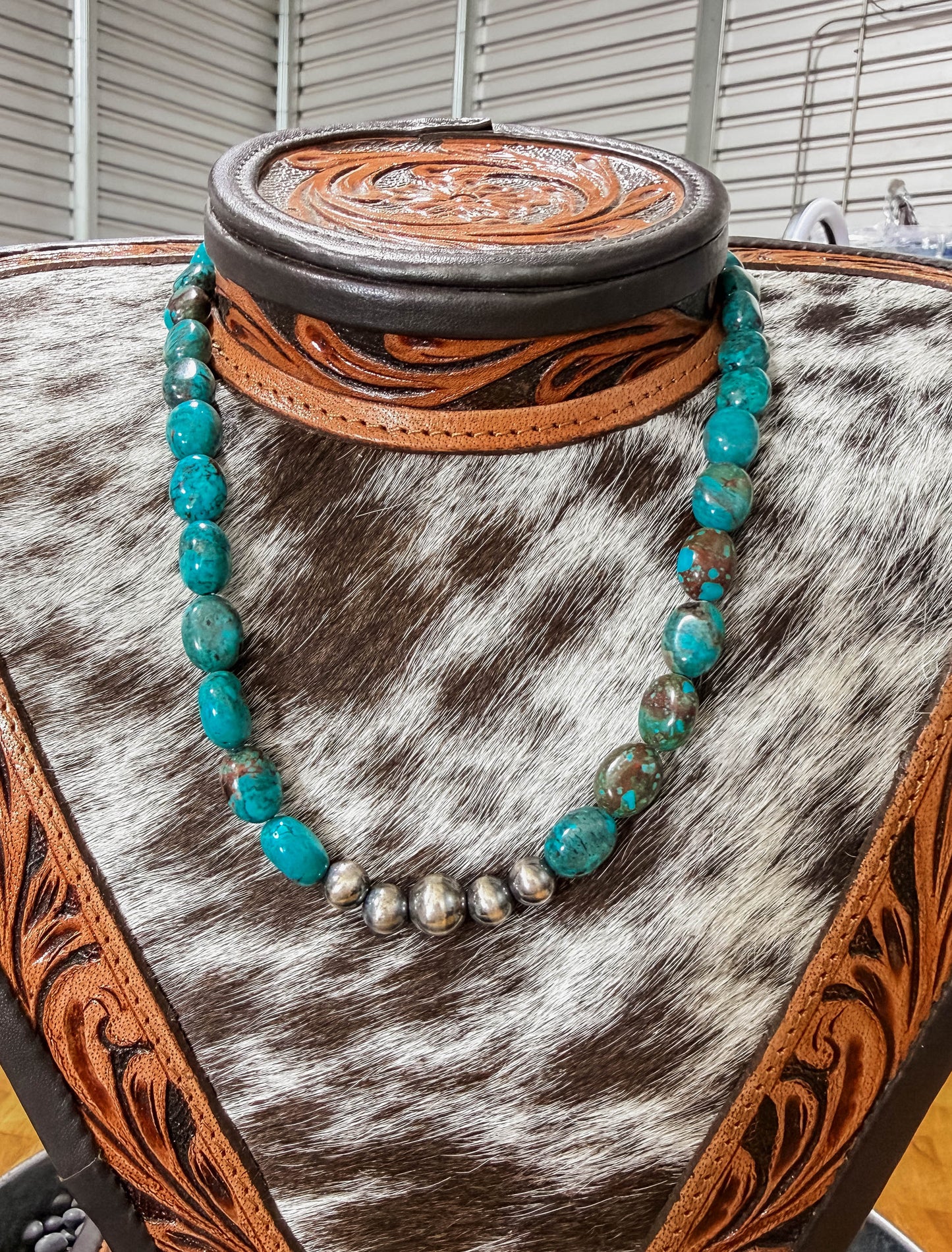 Turquoise and Pearls Necklace