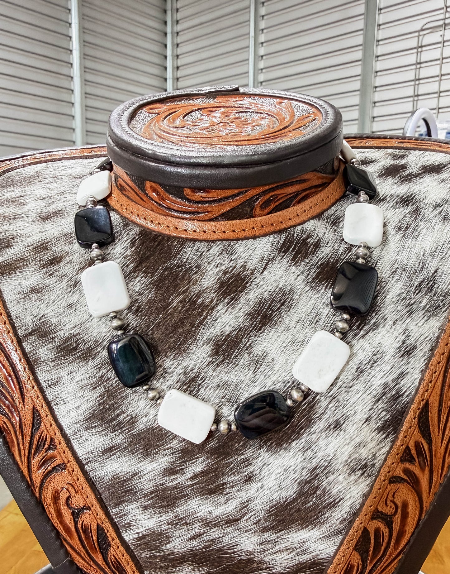 White and Black Mixed Necklace